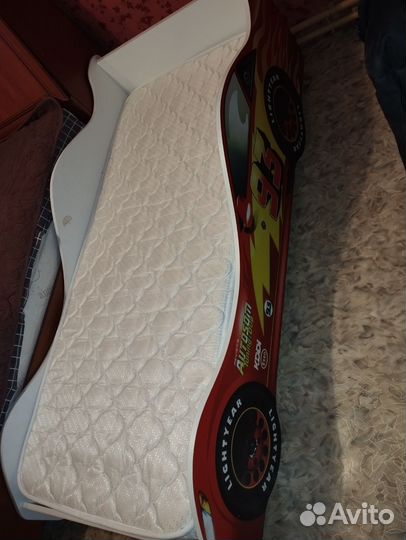 Кровать для мальчика машинка бу