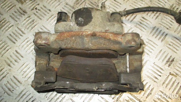 Суппорт передний левый Ford Mondeo 4