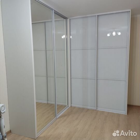 Шкаф в прихожую