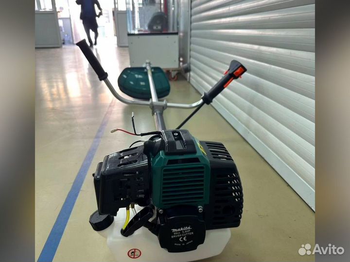 Триммер бензиновый Makita (реплика)