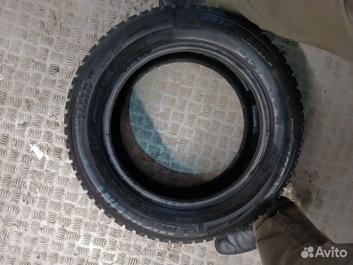 Michelin X-Ice North 205/60 R16