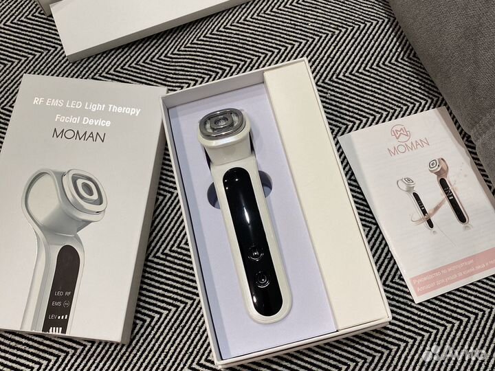 Многофункциональный массажер для омоложения лица