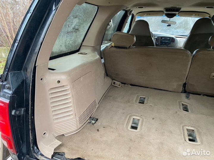 Обшивки багажника Ford Expedition 1