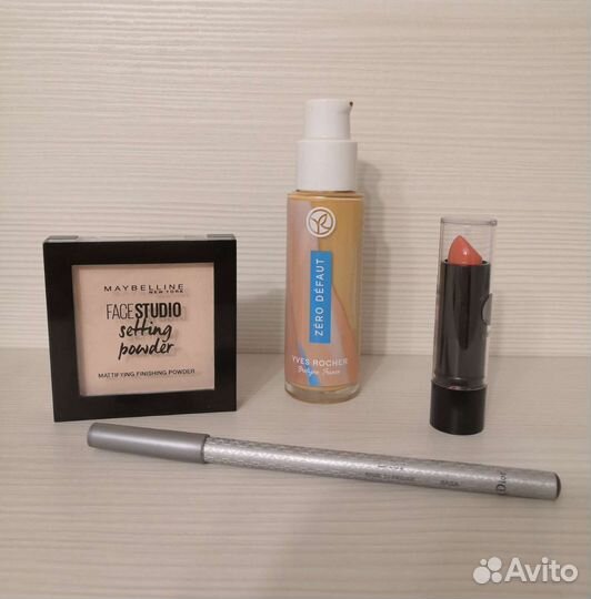 Тональный крем Ив Роше для светлой кожи