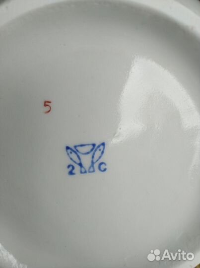 Фарфор Песочное. Доливочный чайник