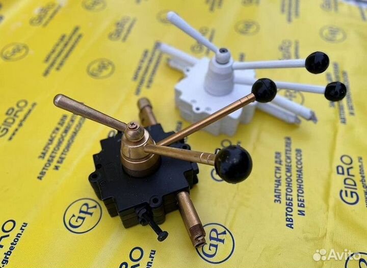 Блок управления приводом автобетоносмесителя