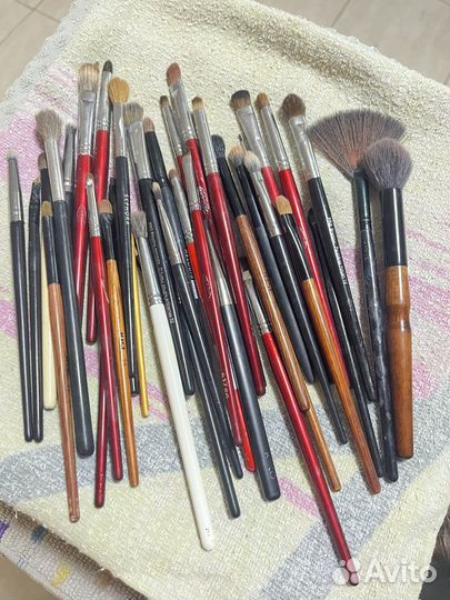 Кисти для макияжа