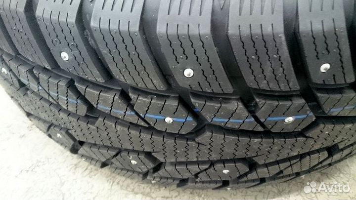 Sunfull SF-W11 215/65 R17 99T