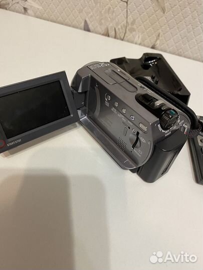 Видеокамера sony DCR-SR82E