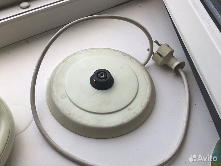 Чайник электрический бу