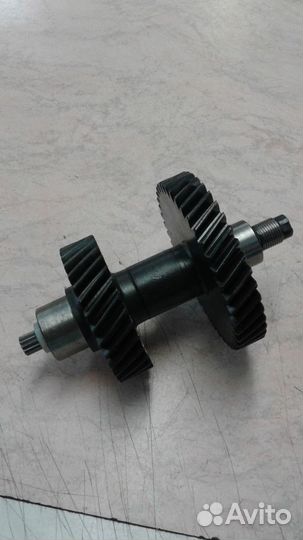 Вал промежуточный раздаточной коробки 2123