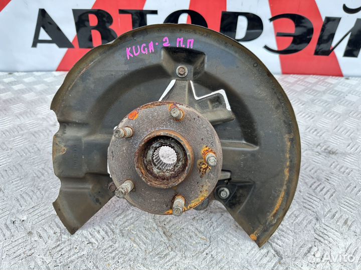 Кулак передний правый Ford Kuga 2