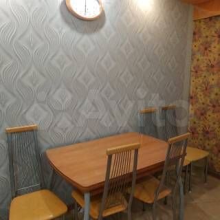 3-к. квартира, 63 м², 3/10 эт.