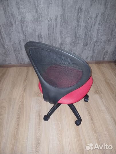 Компьютерное кресло