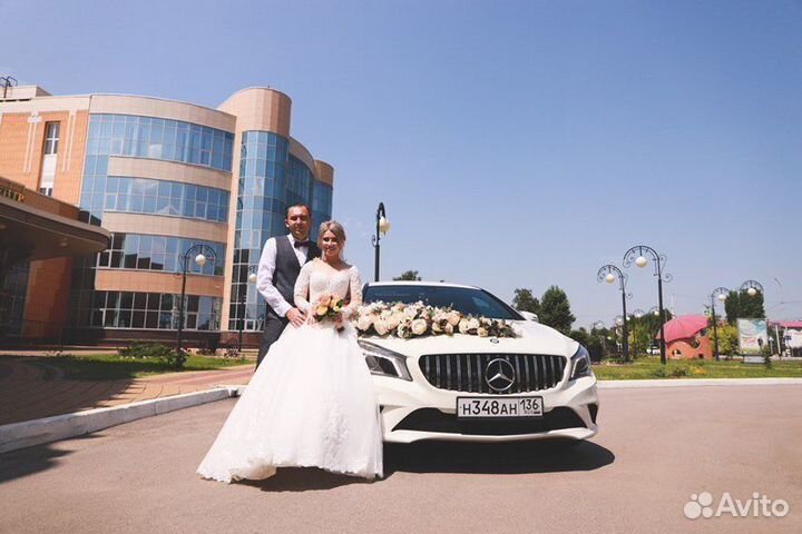 Свадебные украшения на автомобили