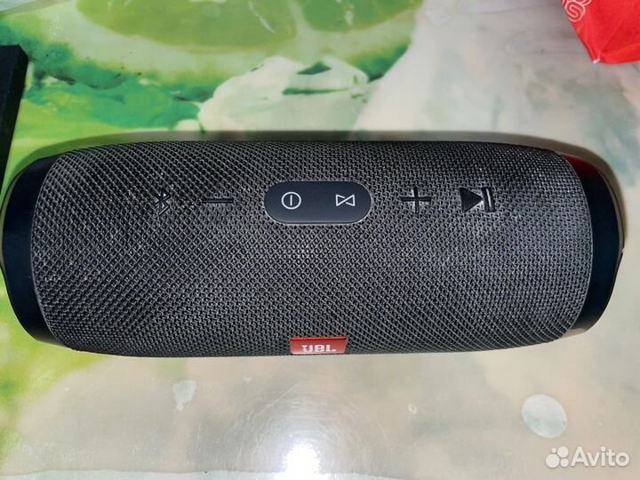 Колонка JBL charge 3