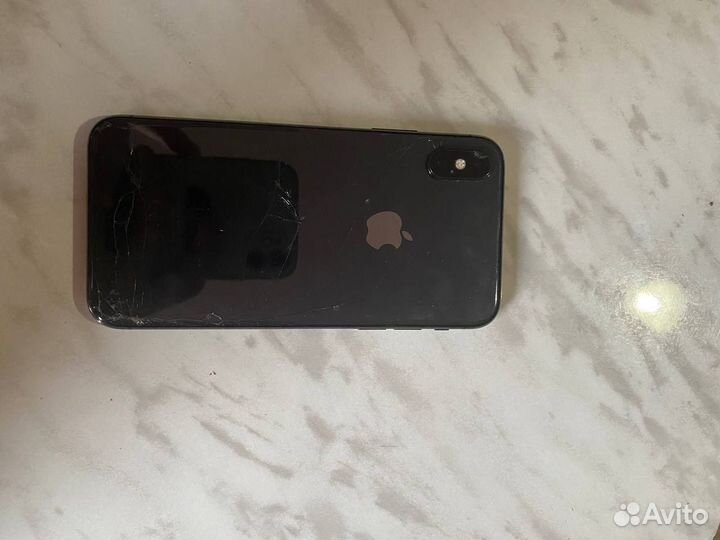iPhone X, 64 ГБ