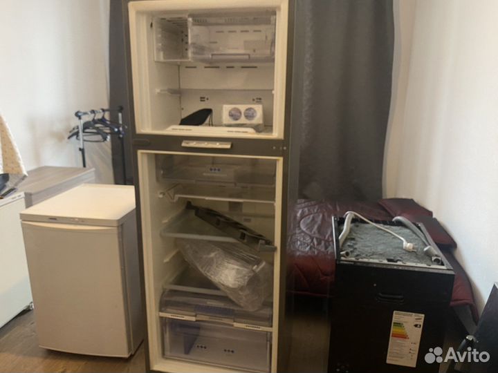 Холодильник whirlpool