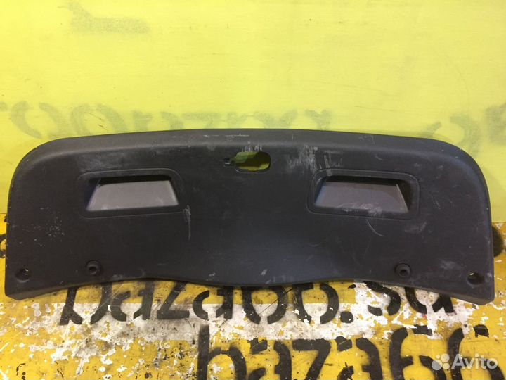 Обшивка багажника Hyundai Solaris