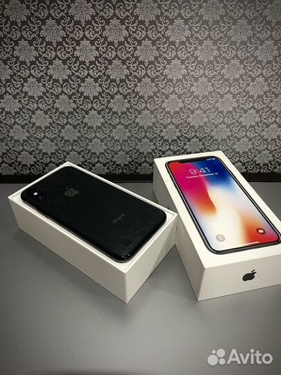 iPhone X, 256 ГБ