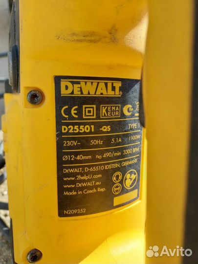 Перфоратор dewalt