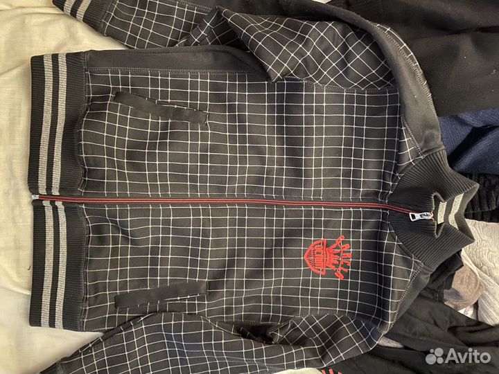 Кофта - куртка спортивная