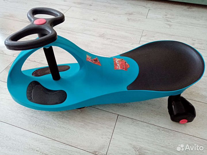 Машинка-каталка бибикар