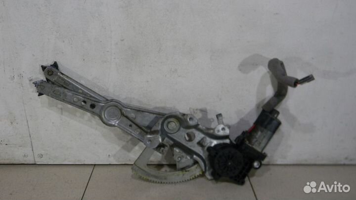 Стеклоподъемник электрический задний левый