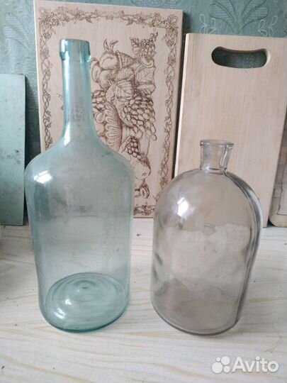 Старинное стекло: бутыли,графины и бутылки