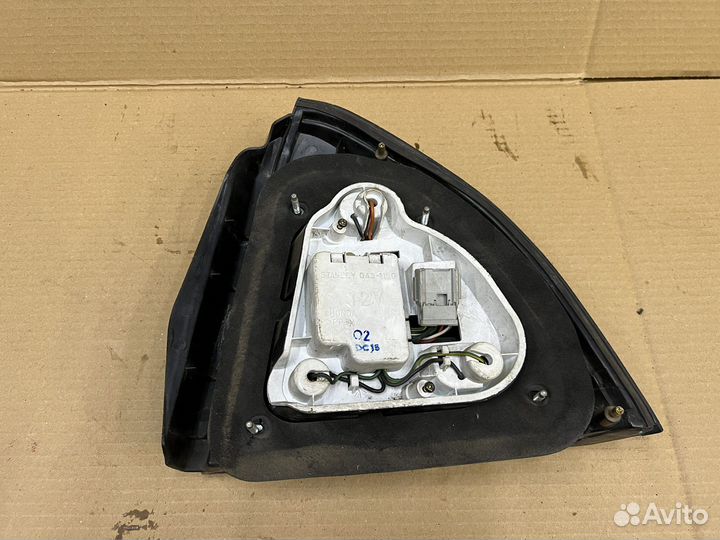 Фонарь левый Honda Prelude 4