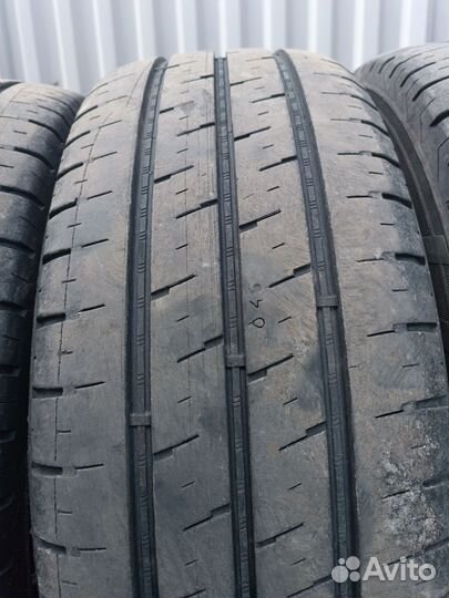 Nokian Tyres Hakka Van 205/70 R15C 30