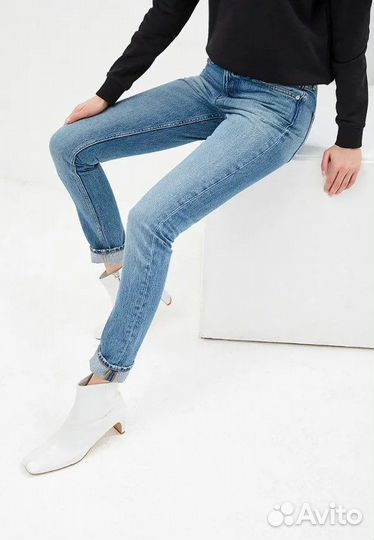 Джинсы calvin klein jeans w26L30 женские