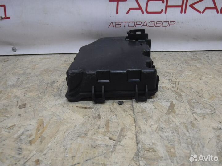 Крышка блока предохранителей Hyundai Creta (2016+)