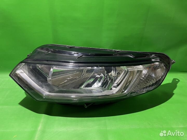 Фара левая Ford EcoSport