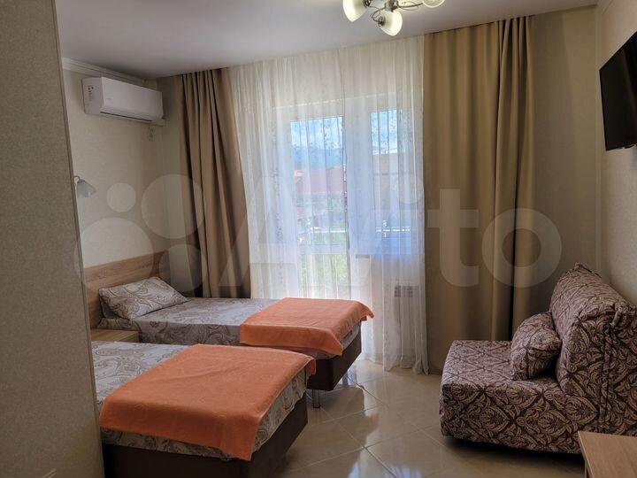 Комната 15 м², 2/2 эт.