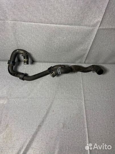 Патрубок Tiguan 2