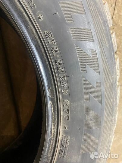 Bridgestone Blizzak DM-V2 275/55 R20 117T