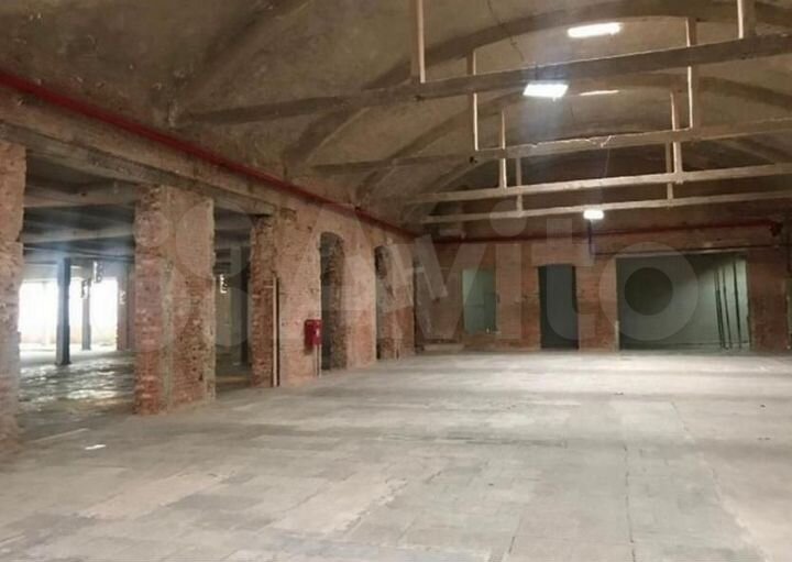 Аренда (ПСН) пл. 2350 м2 м. Спортивная в цао в