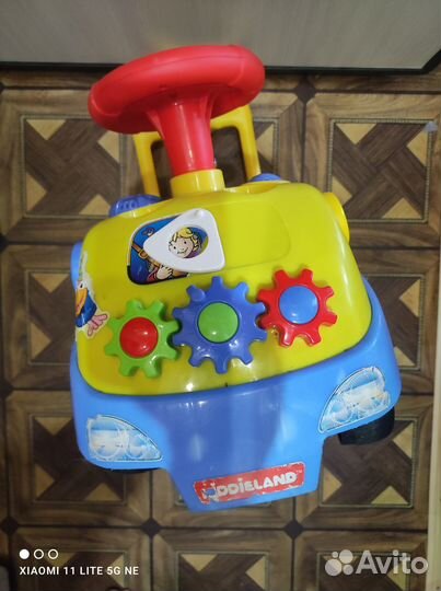 Детская машинка