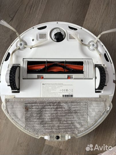 Робот пылесос
