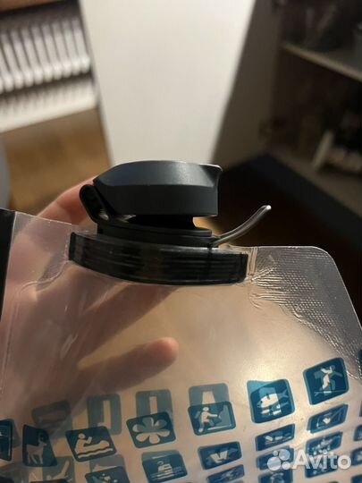 Походная пластиковая емкость для воды