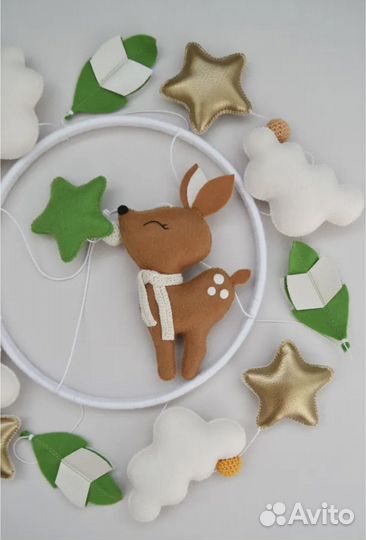 Мобиль на кроватку из фетра