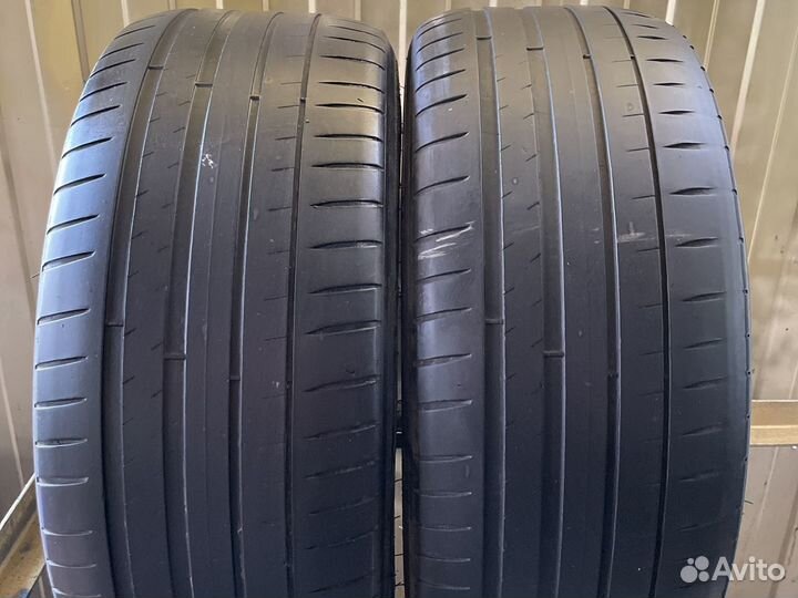 Michelin Pilot Sport 4 245/45 R18