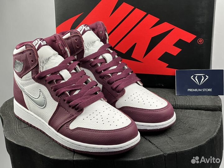 Кроссовки Nike Air Jordan 1 High OG Bordeaux