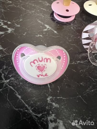 Соски пустышки 0-6 месяцев