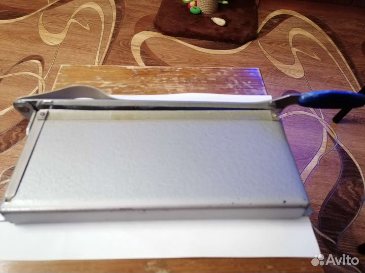 Резак для фотобумаги сабельный