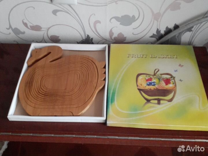 Ваза для фруктов деревянная