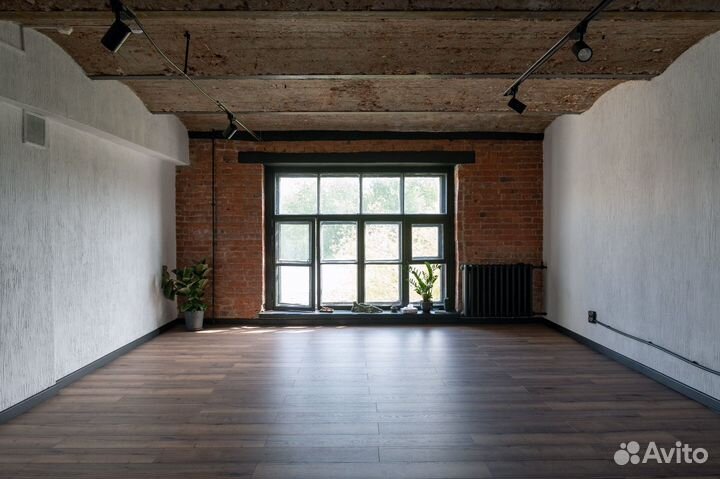 Залы для тренировок и массажа 32 м²