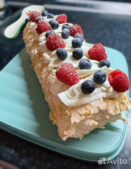 Меренговый рулет