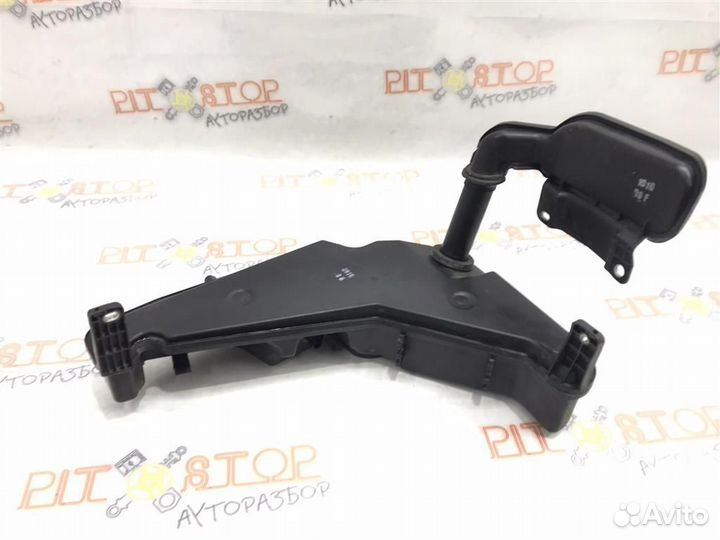 Бачок омывателя Audi Q5 (8R) 2008-2012